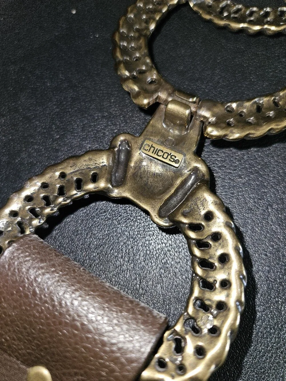 Vintage Chico's Women's Brown Leather Slider Brass- Tone Statement Belt Size M/L
